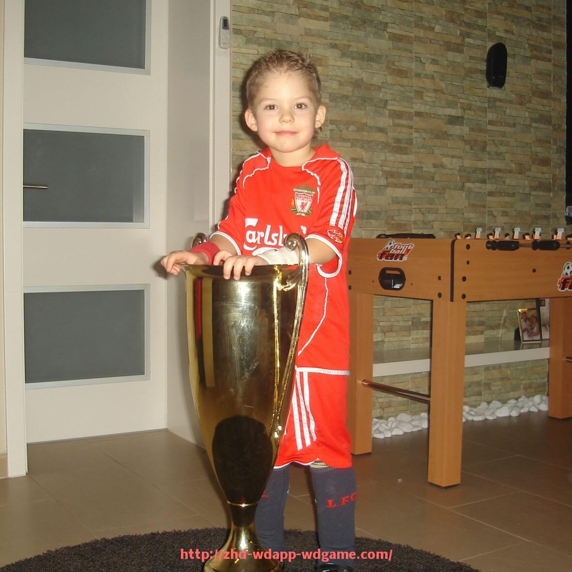 问鼎娱乐官网-世俱杯中场控球率对比数据：各队中场掌控力分析